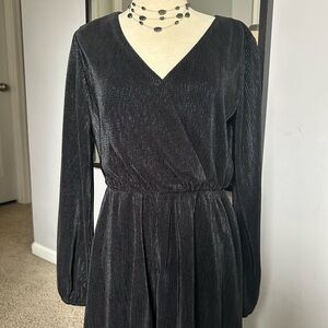 Elegant Black Long Sleeve Dress